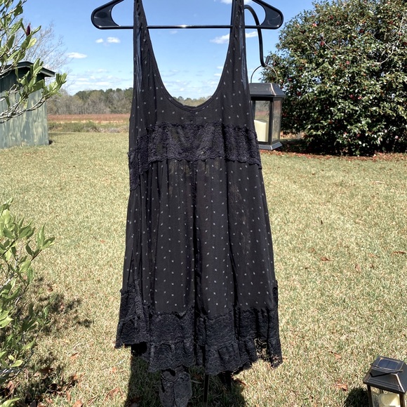 Free People Dresses & Skirts - ✨ Free People Lacie dot slip dress